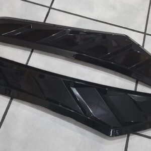 Moldura para capó universal