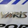 Emblema Yaris de plástico - Image 2