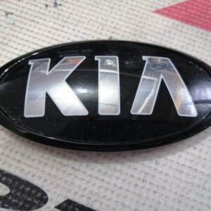 Emblema negro KIA 5.7x11.5cms