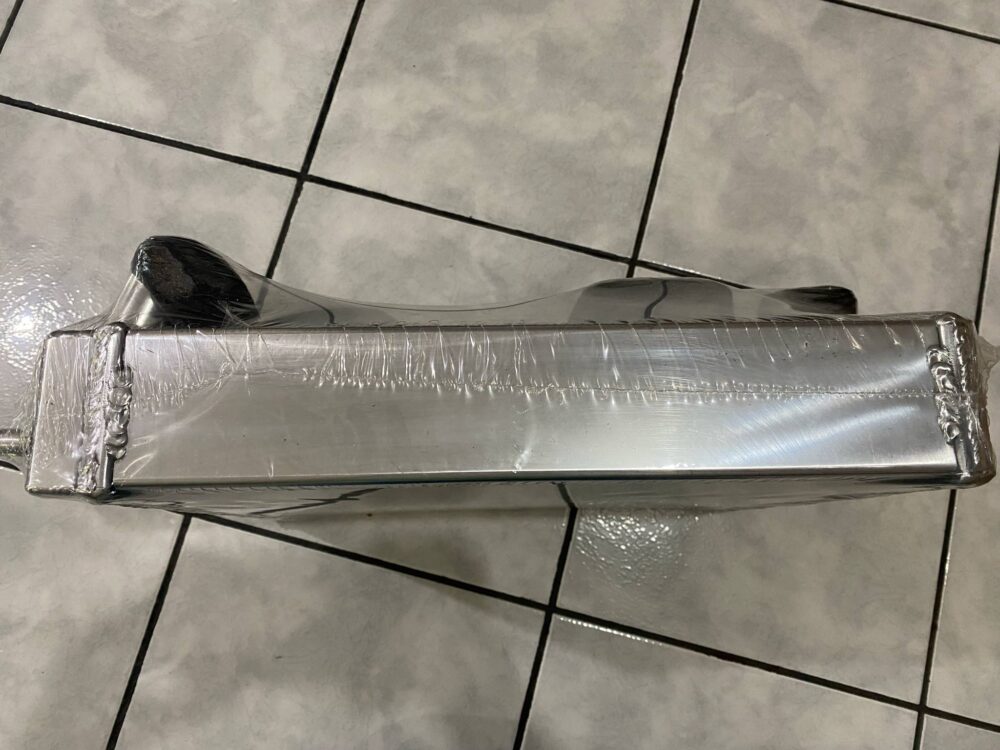 Radiador Civic 92-00 3 filas de Aluminio EPMAN 63mm - Image 6