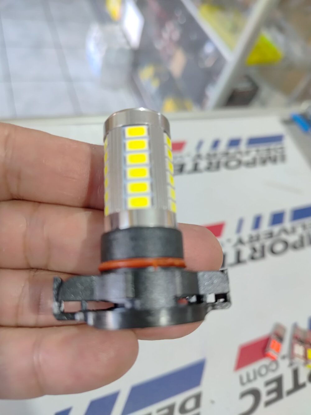 H16(5202) LED para luz de posición ó vía - Image 2