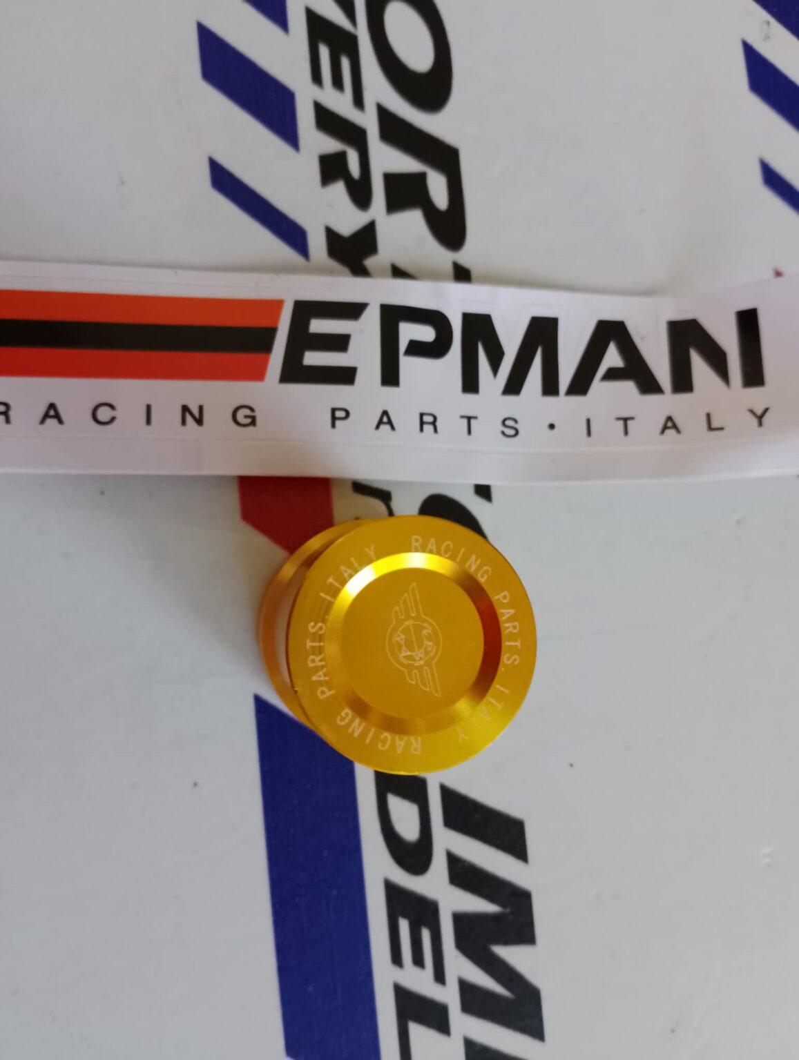 Cubierta de válvula VTEC Epman DORADO - Image 2