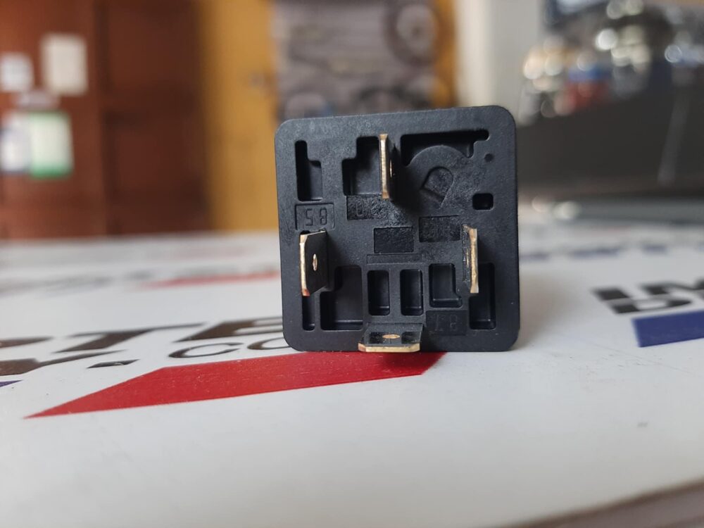 Relay BOSCH 4 pines 12V / 40A - Image 4