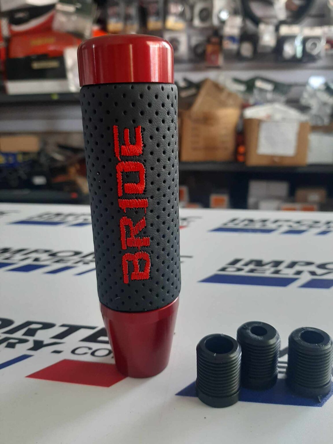 Pomo BRIDE NEGRO c/rojo grip ahulado 13cms