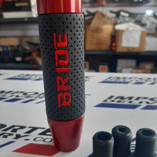 Pomo BRIDE NEGRO c/rojo grip ahulado 13cms