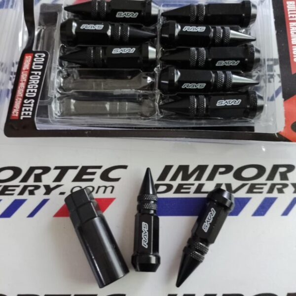 Tuercas RAYS de acero con punta