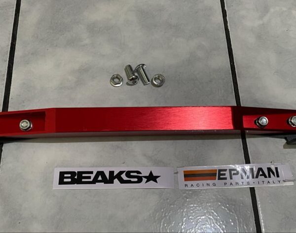 Barra trasera Civic 01-15 roja