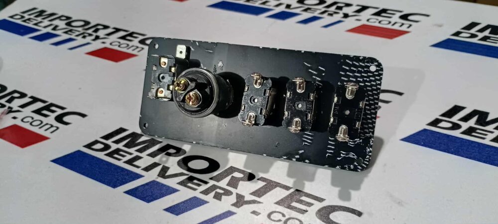 Switch panel 4 - Image 3