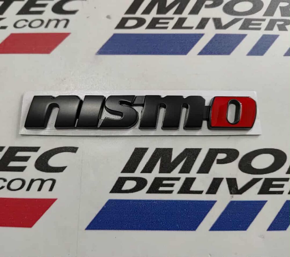 Emblema NISMO metálico para baúl