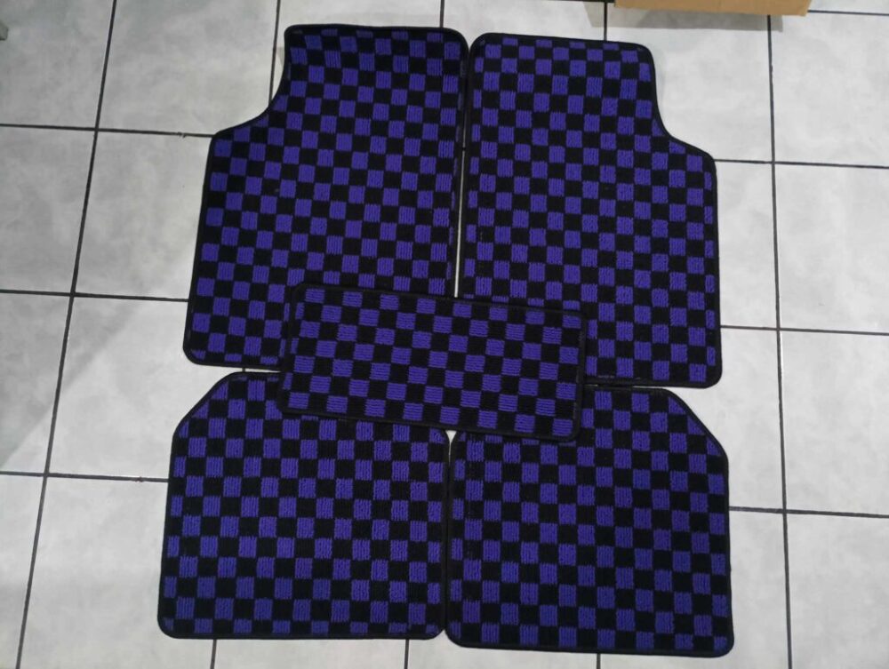 Alfombra afelpada JDM  5 pzs - Image 2